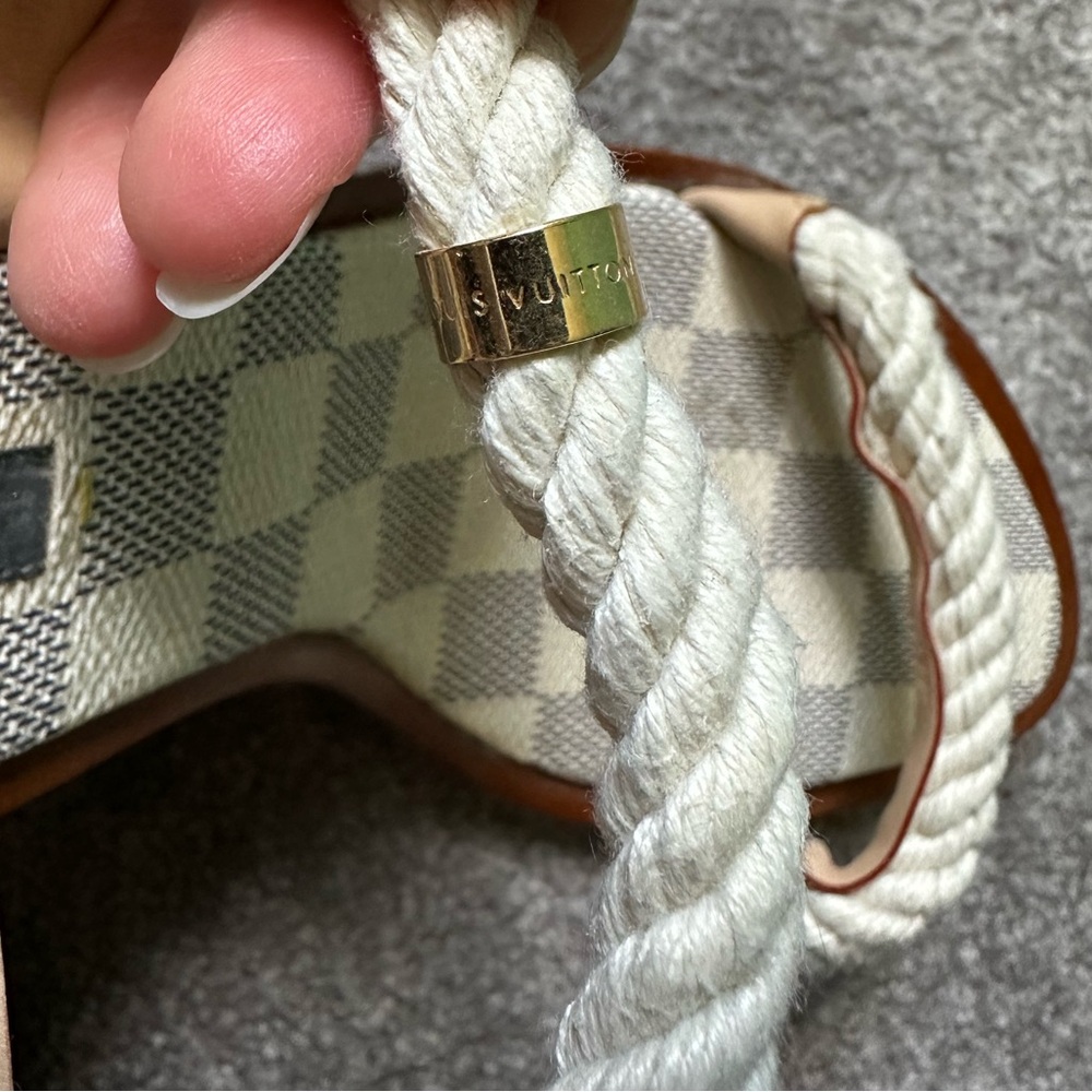 Louis Vuitton Cream and Tan Heels Elegant Design - Picture 3 of 5